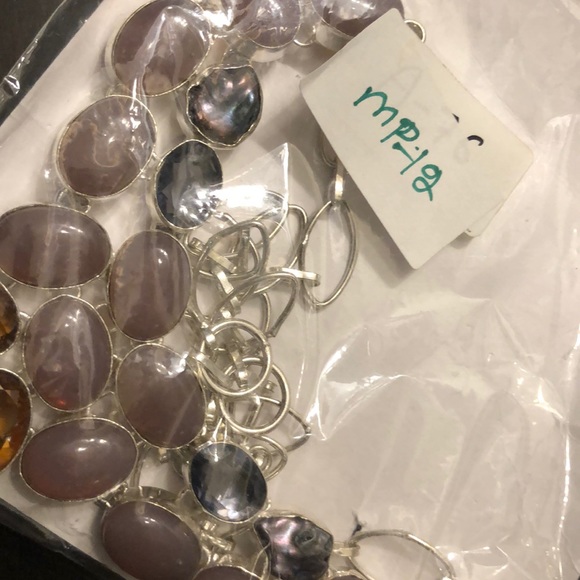 Multi color  simistone necklace - Picture 3 of 3